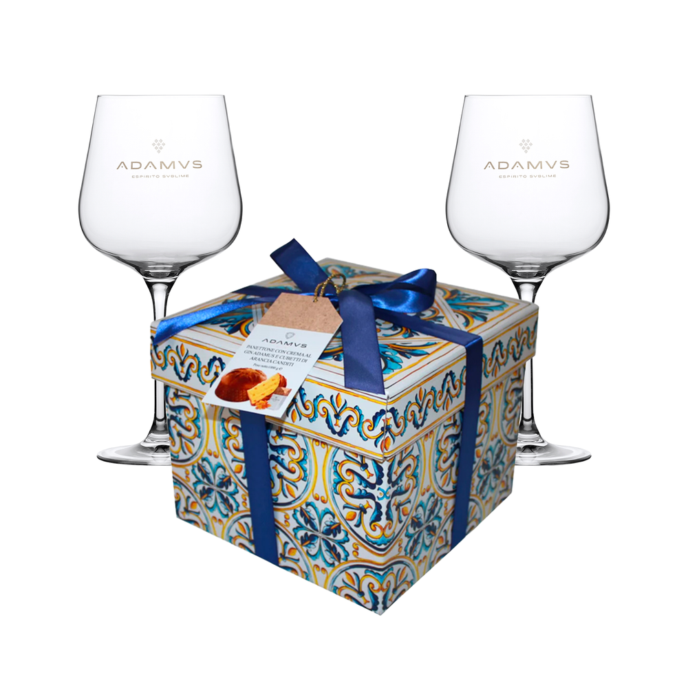 2 Adamus Organic Dry Gin Glasses + 1 Adamus Panettone